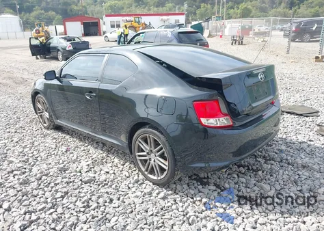 2011 Scion Tc from USA, damaged, VIN JTKJF5C73B3010735